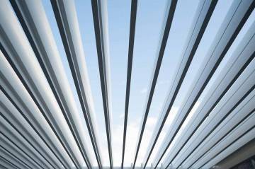 Hliníková pergola PERARA 600x300 matná biela